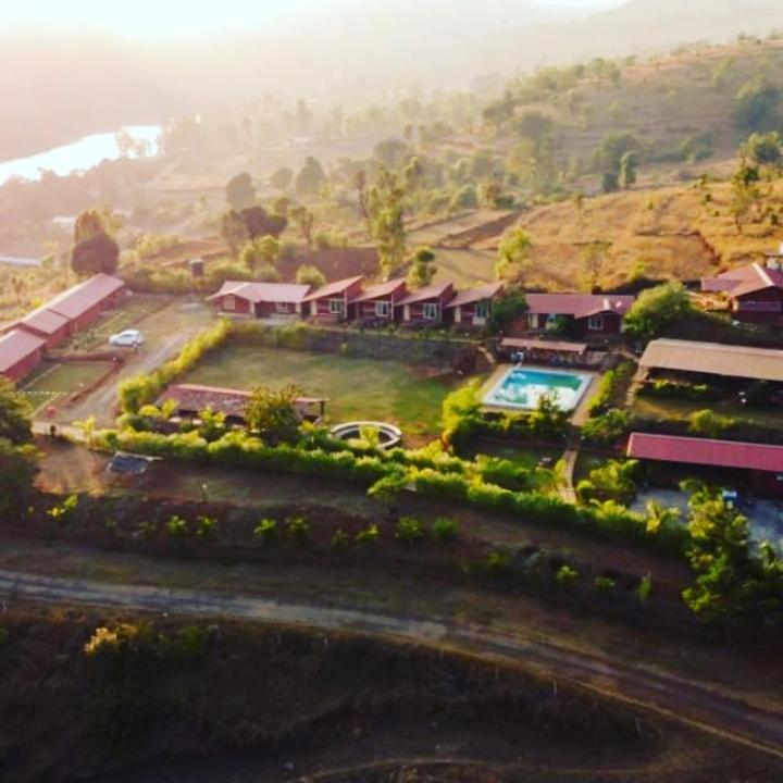 Mysticstays Resort Wai Екстер'єр фото