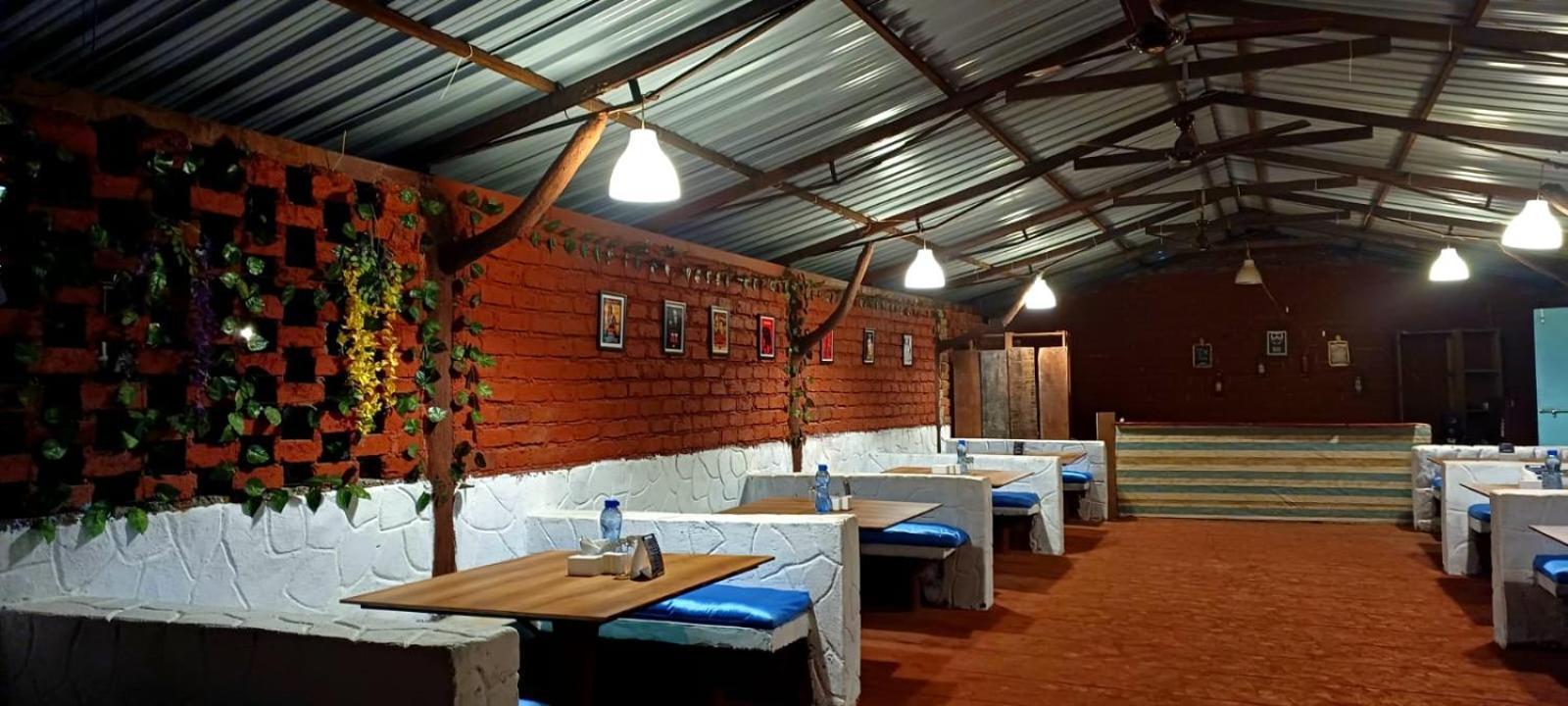 Mysticstays Resort Wai Екстер'єр фото